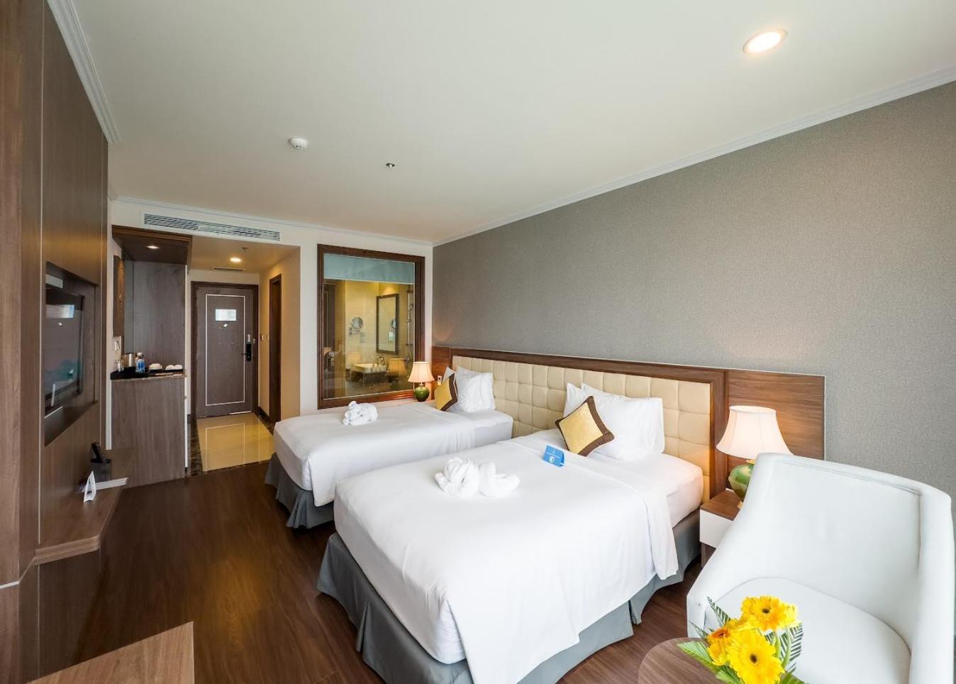 ญาจาง ฮอไรซัน โฮเต็ล Hotel ภายนอก รูปภาพ