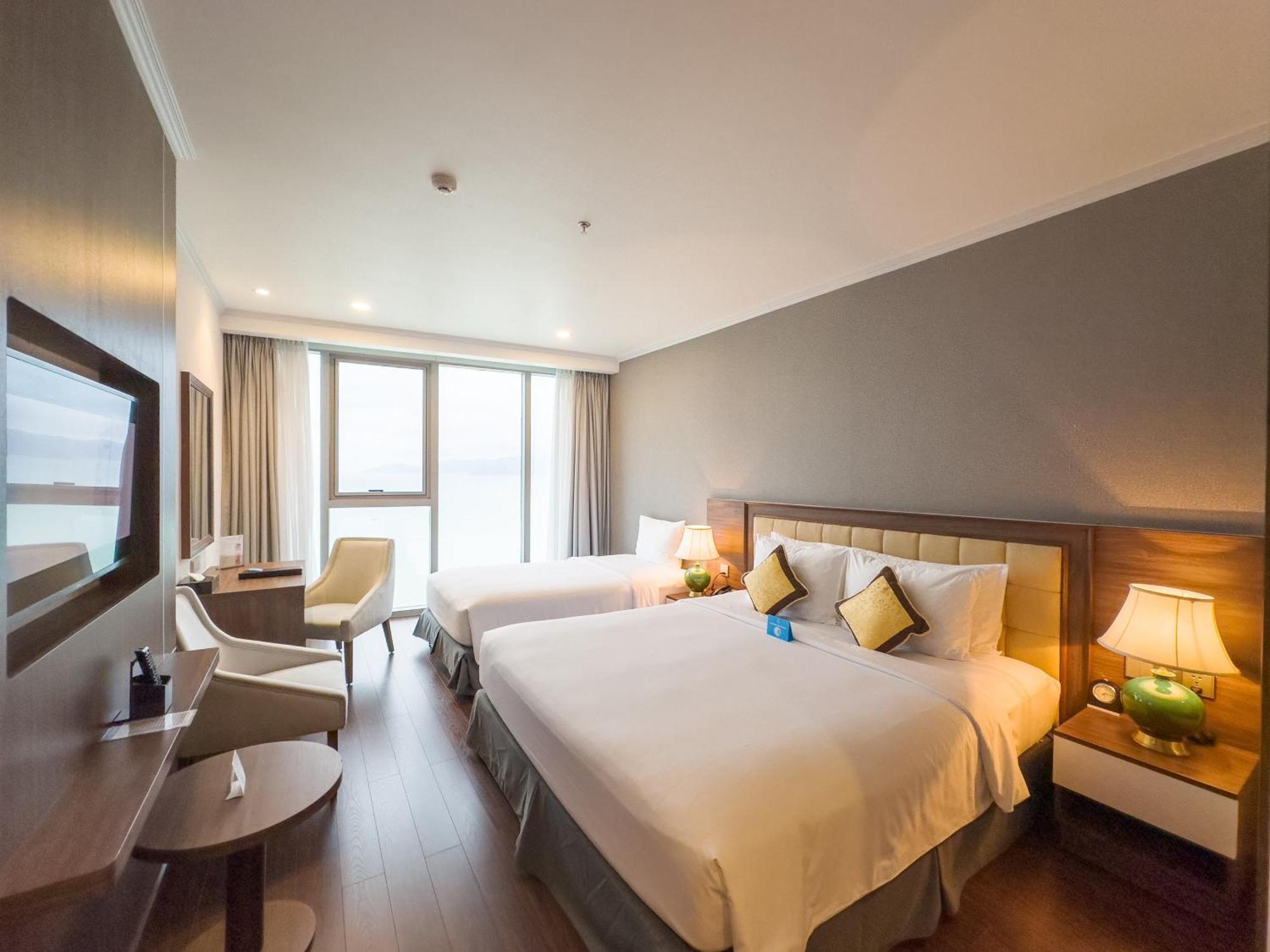 ญาจาง ฮอไรซัน โฮเต็ล Hotel ภายนอก รูปภาพ