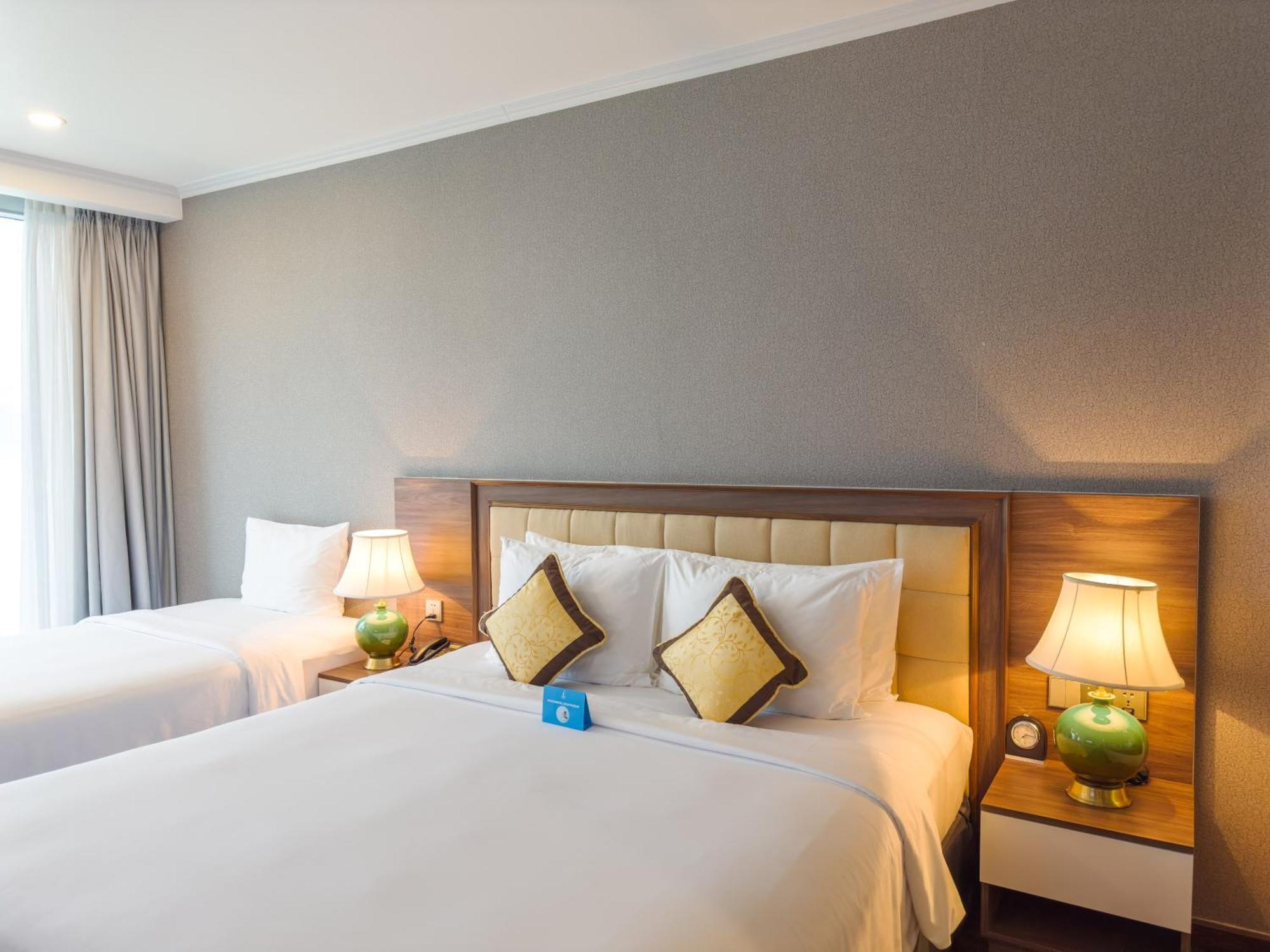 ญาจาง ฮอไรซัน โฮเต็ล Hotel ภายนอก รูปภาพ